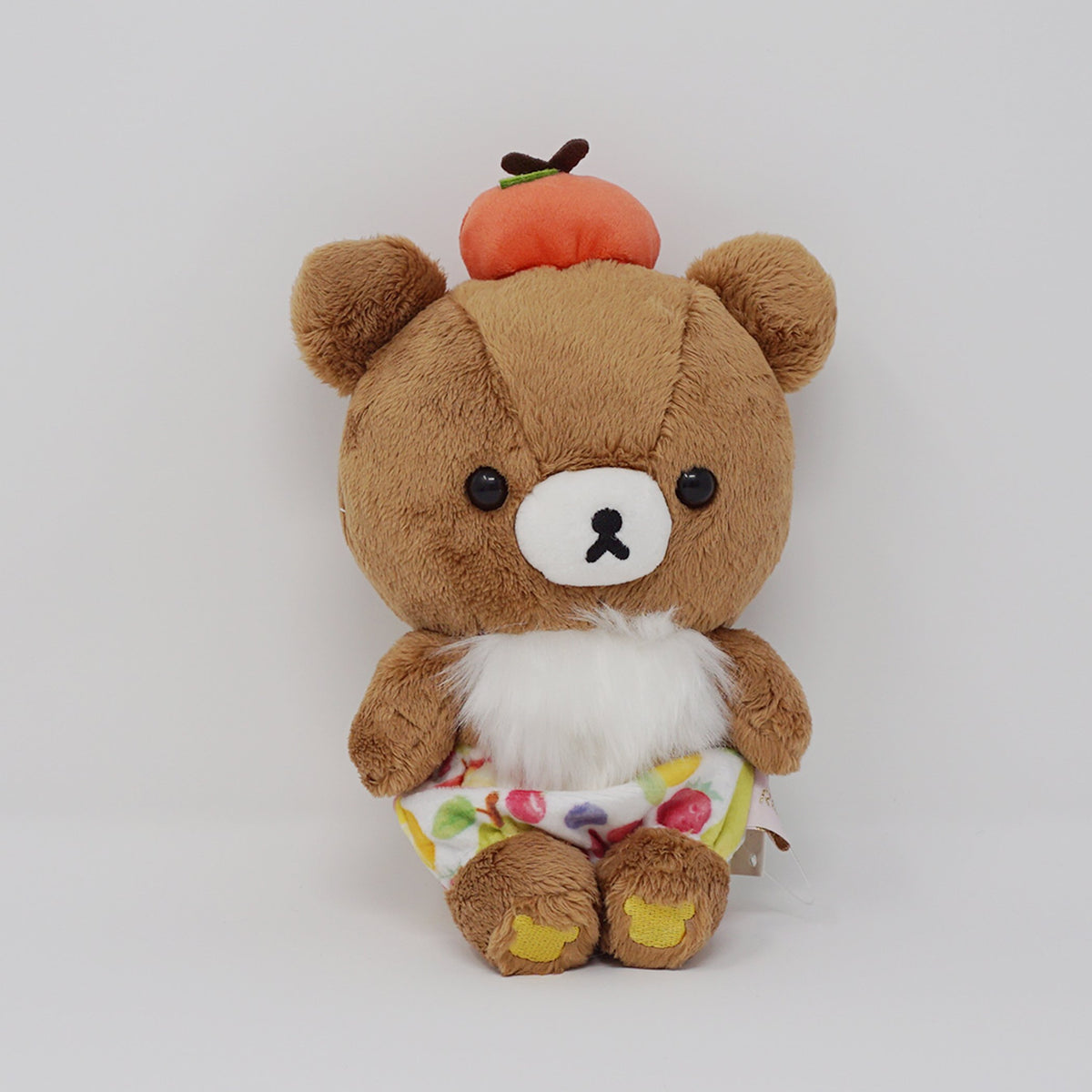 25.F3 りんごくまさん 2020 Chairoikoguma with Apple Plush - Fruits Rilakkuma - San-X