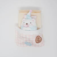 2021 Shirokuma in Cake Bed Tenori Plush - Sumikko Neko Siblings Sweet Shop - Sumikkogurashi Collection San-X