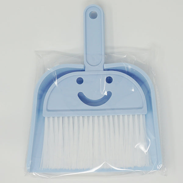 Blue Smiling Mini Dustpan  - Daiso